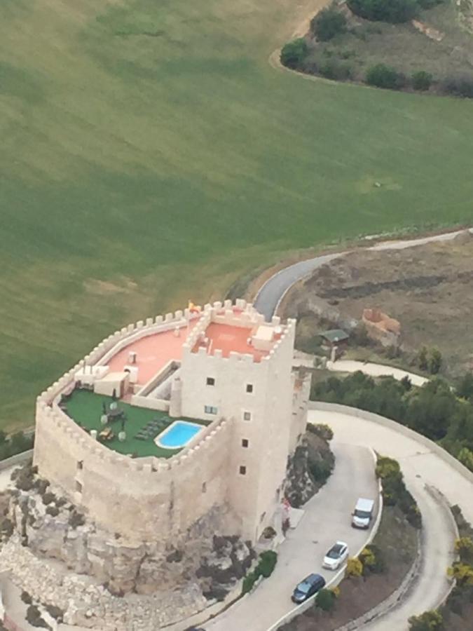 Residencia Real Del Castillo De Curiel Curiel de Duero Екстериор снимка