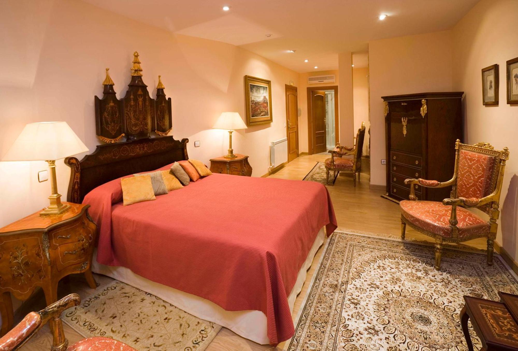 Residencia Real Del Castillo De Curiel Curiel de Duero Стая снимка
