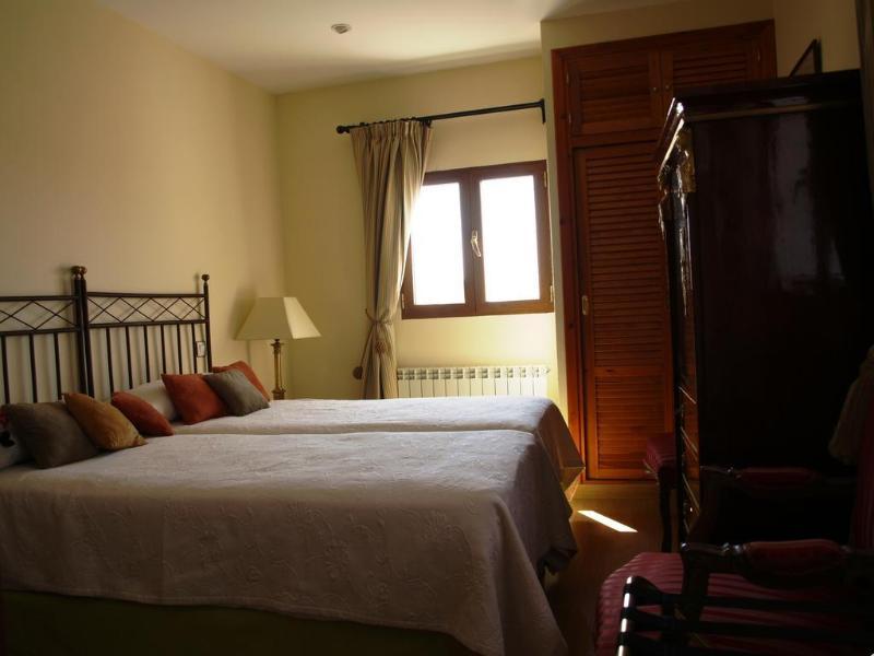 Residencia Real Del Castillo De Curiel Curiel de Duero Екстериор снимка